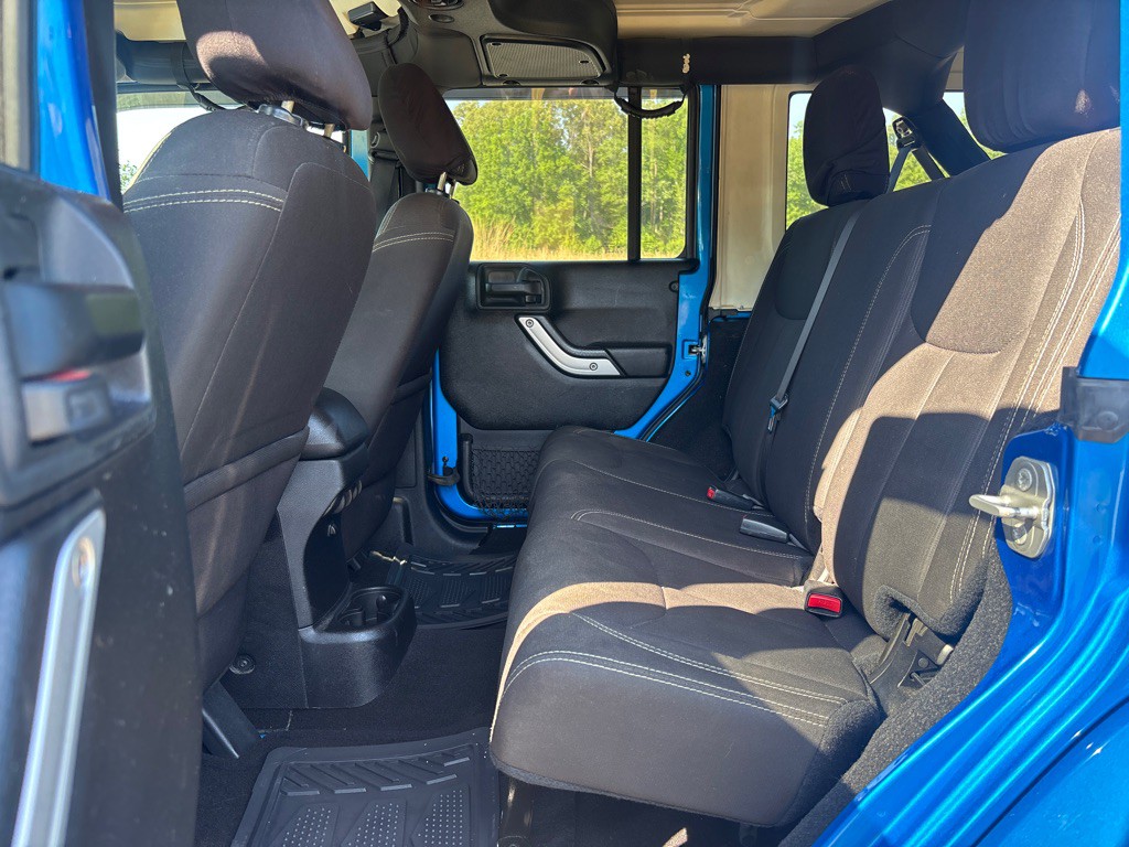 2016 Jeep Wrangler Unlimited Image 13