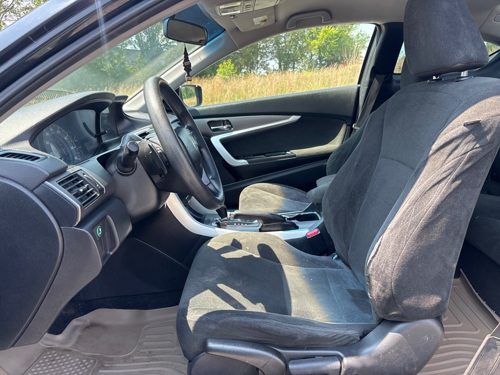 2013 Honda Accord Image 11