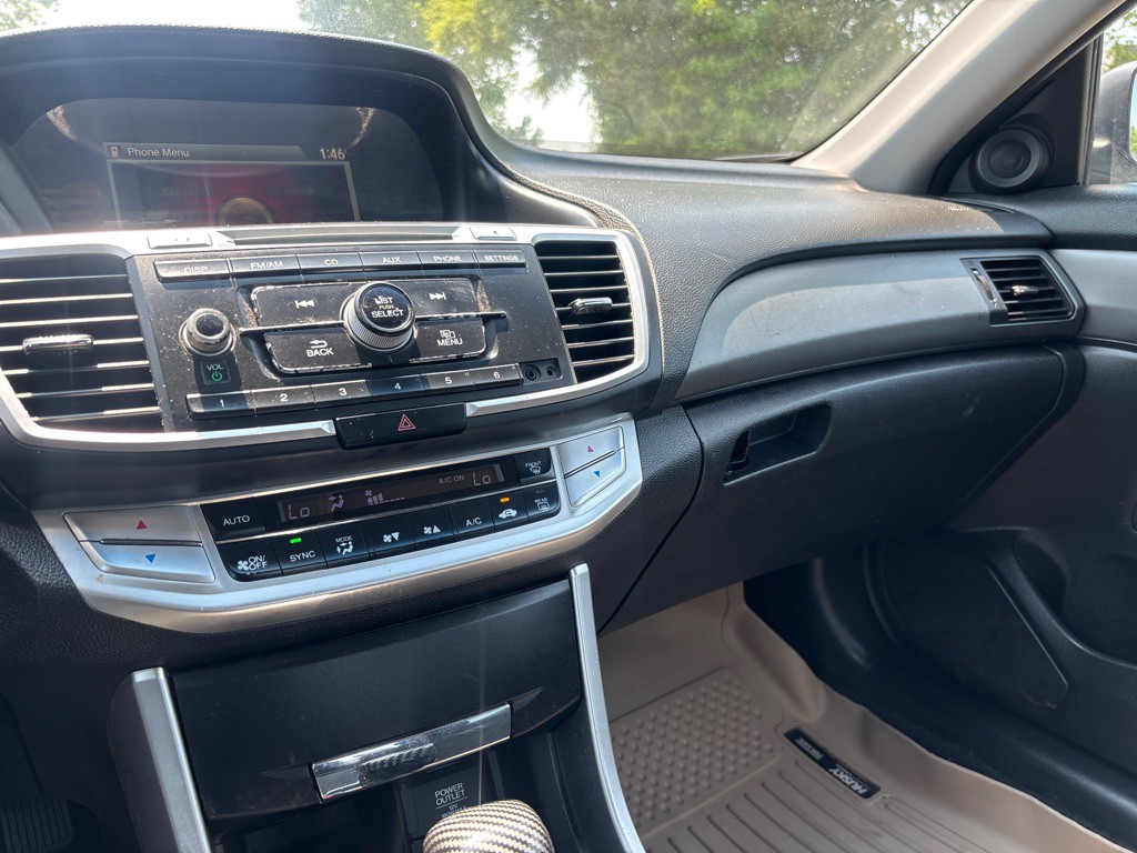 2013 Honda Accord Image 14