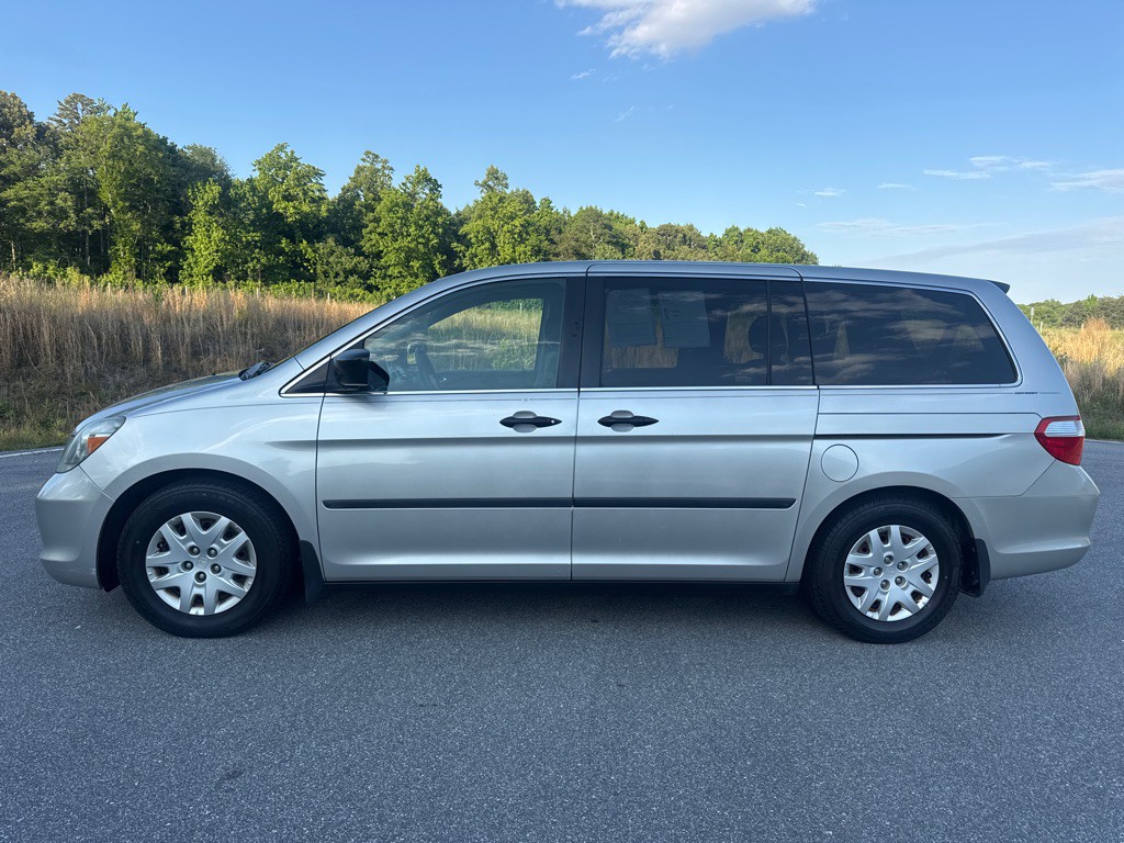 2007 Honda Odyssey Image 2