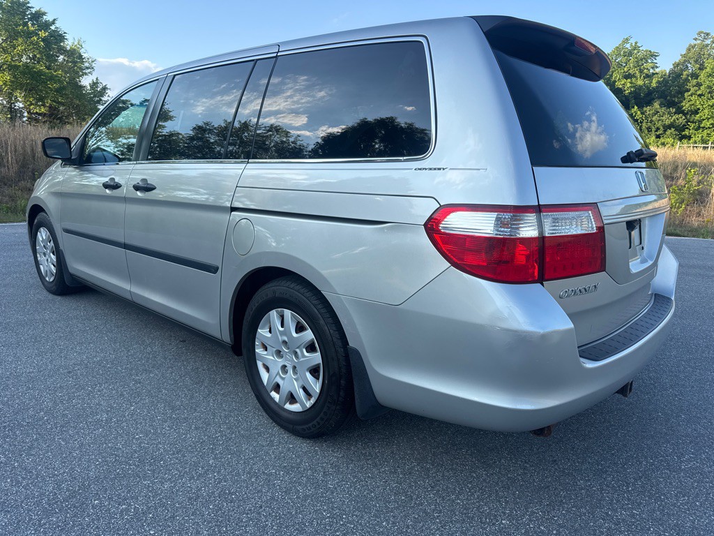 2007 Honda Odyssey Image 3