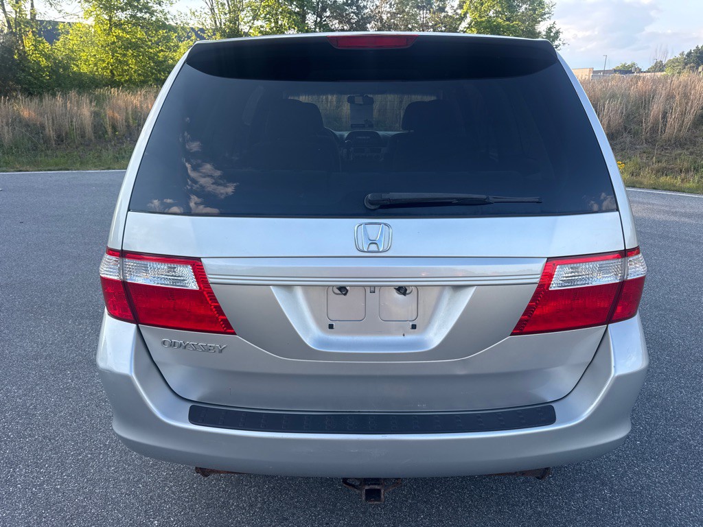 2007 Honda Odyssey Image 4