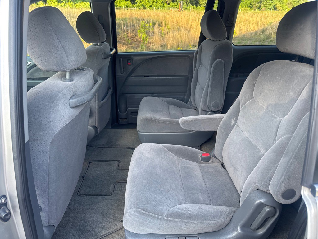 2007 Honda Odyssey Image 12