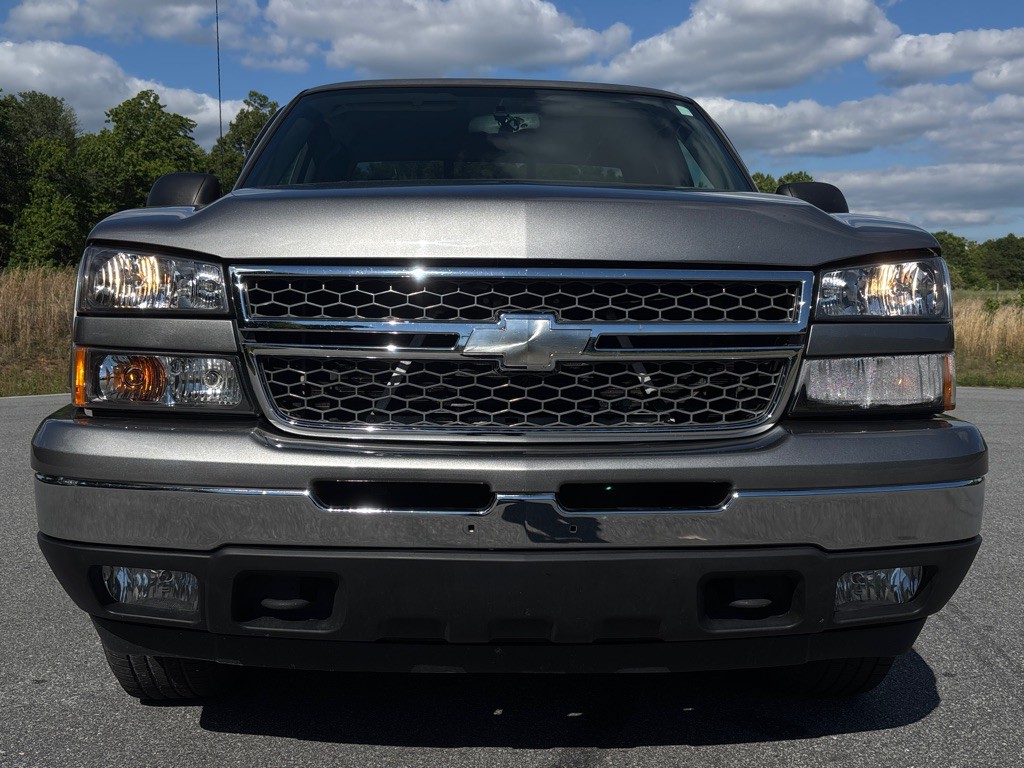 2006 Chevrolet Silverado 1500 Image 8