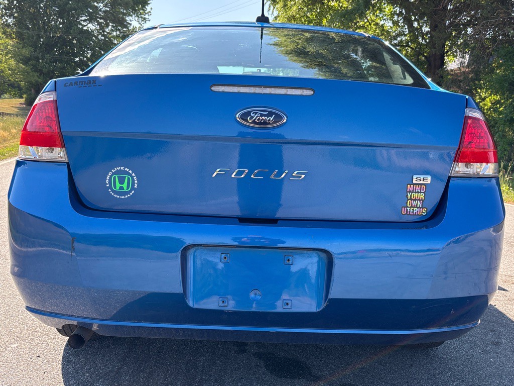 2011 Ford Focus Image 4