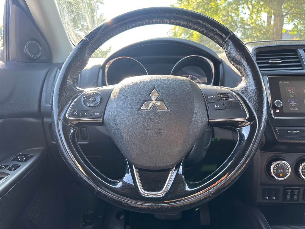 2018 Mitsubishi Outlander Image 14