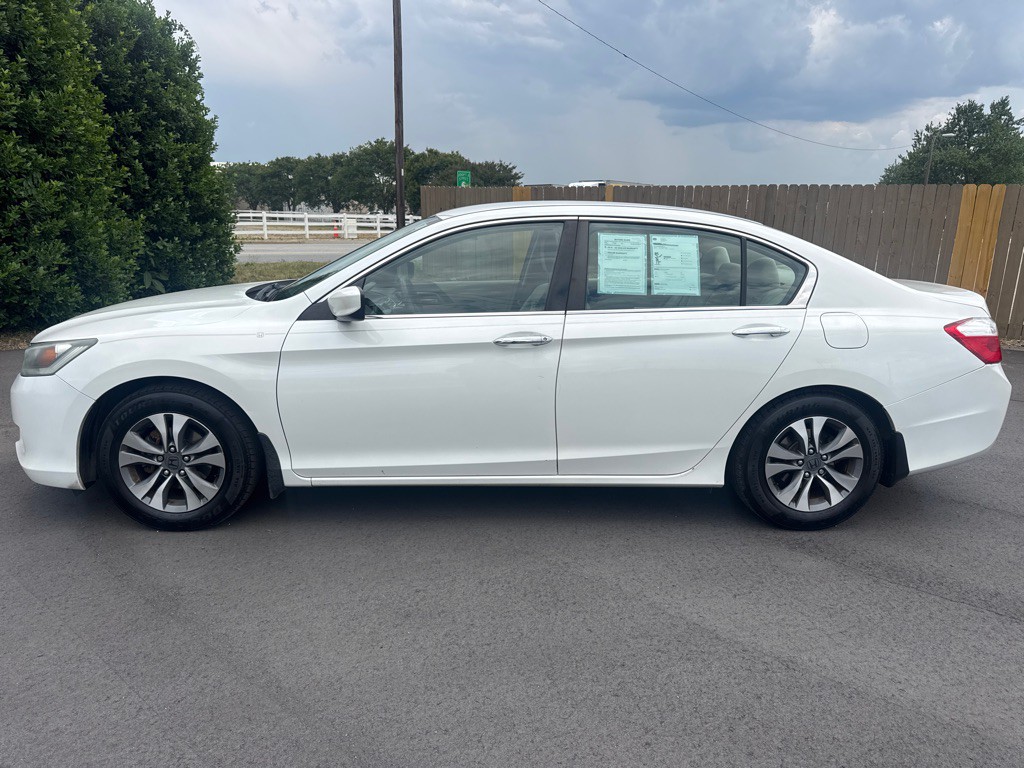 2013 Honda Accord Image 2