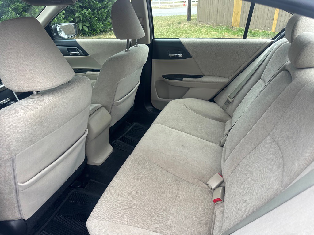 2013 Honda Accord Image 9