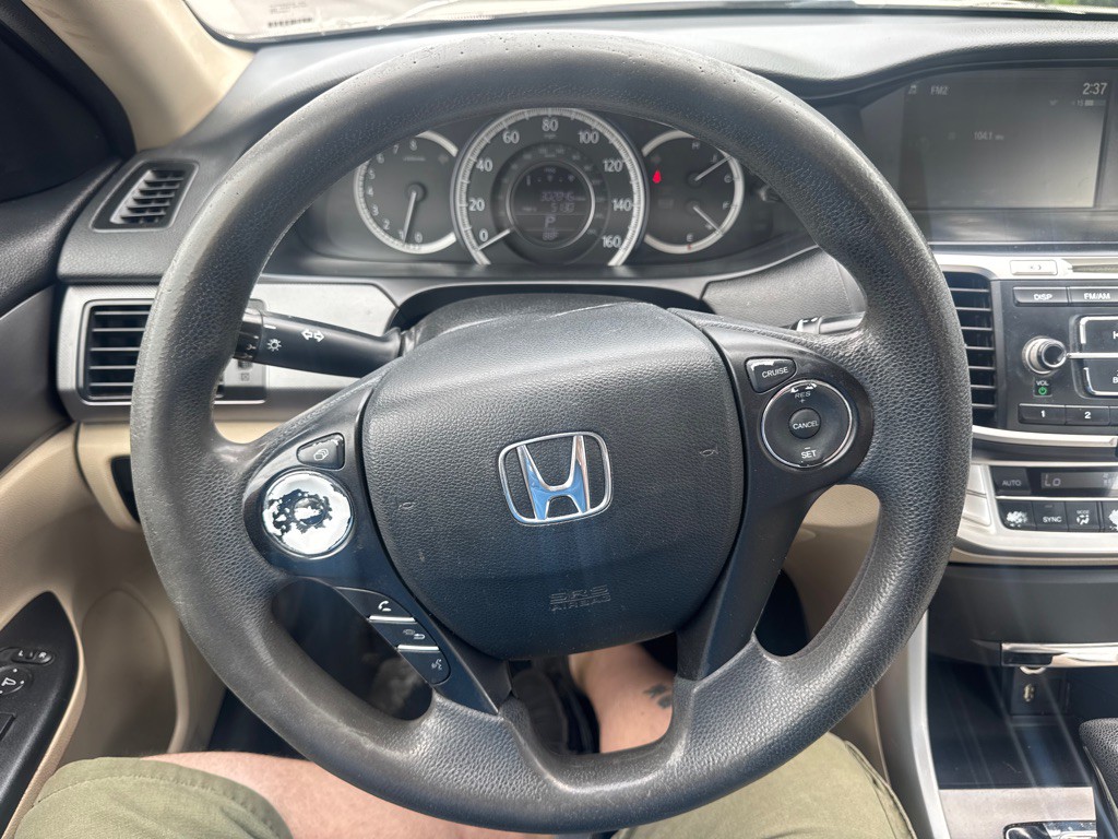 2013 Honda Accord Image 13