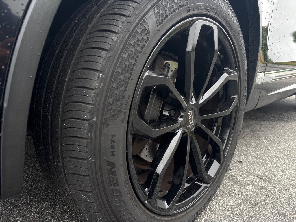 2014 Volkswagen Touareg Image 9
