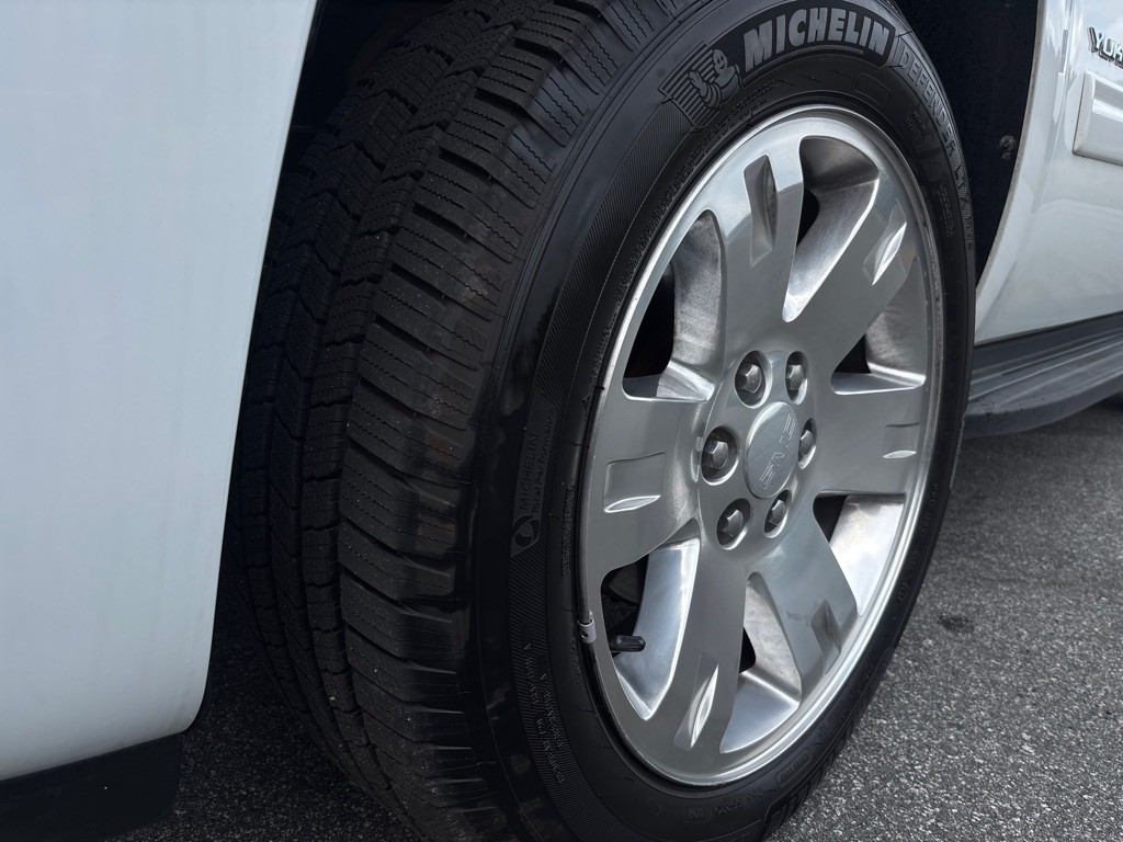 2013 GMC Yukon Image 9
