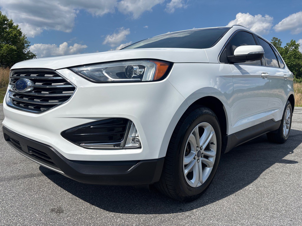 2019 Ford Edge Image 1