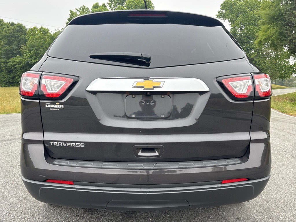 2017 Chevrolet Traverse Image 4