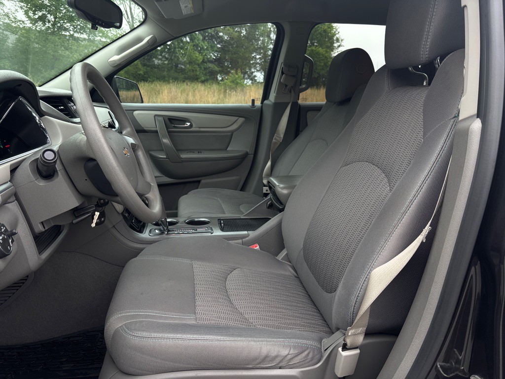 2017 Chevrolet Traverse Image 11