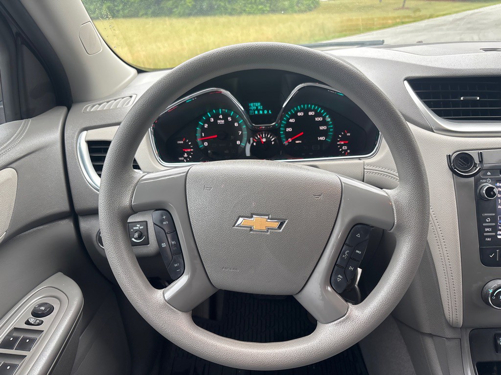 2017 Chevrolet Traverse Image 14