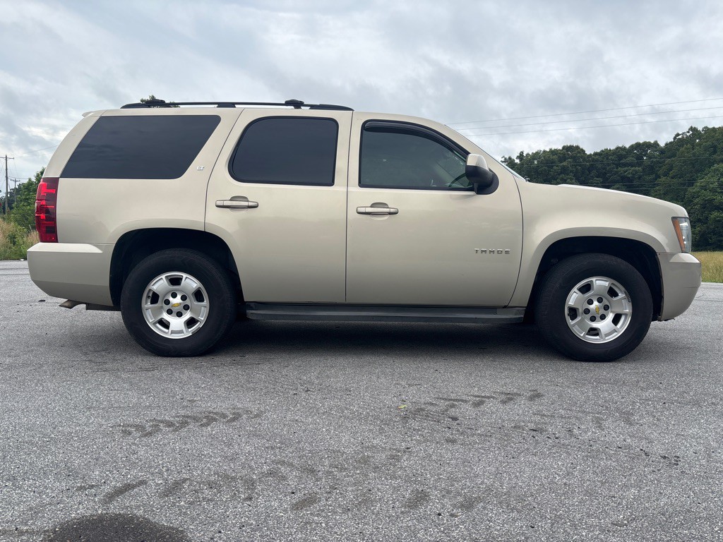2010 Chevrolet Tahoe Image 6