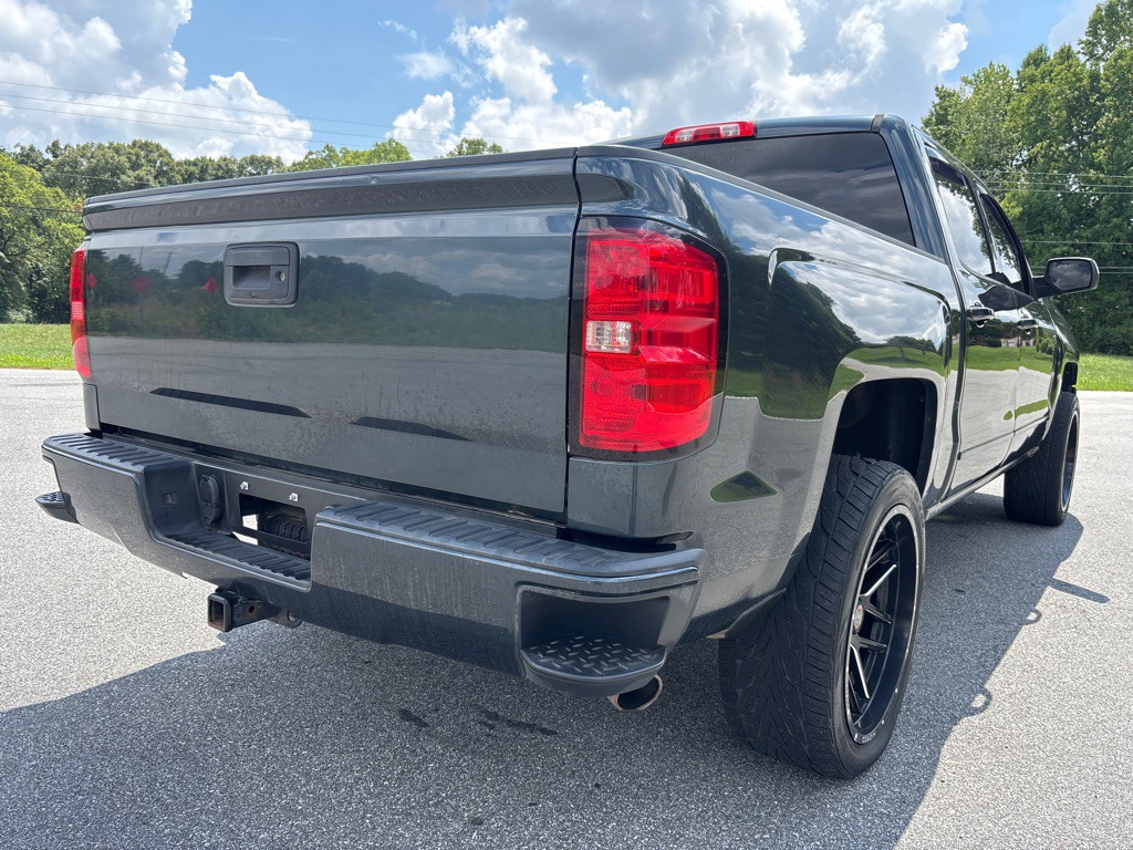 2017 Chevrolet Silverado 1500 Image 5
