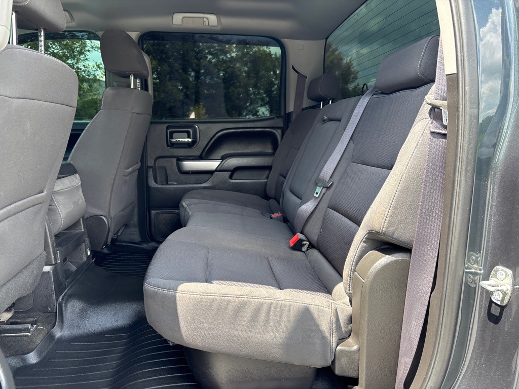 2017 Chevrolet Silverado 1500 Image 12