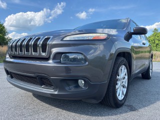 Image for 2016 Jeep Cherokee Latitude ID: 7442188