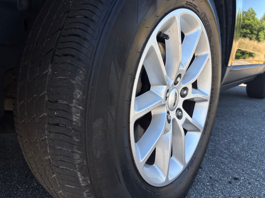 2014 Ford Edge Image 9