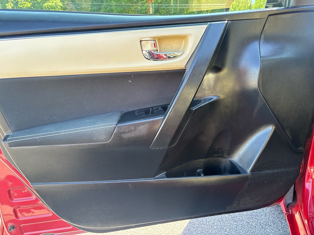2018 Toyota Corolla Image 10
