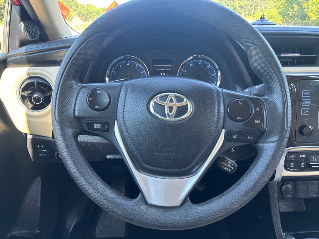 2018 Toyota Corolla Image 13