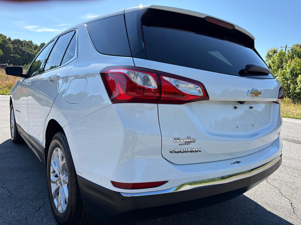 2020 Chevrolet Equinox Image 3