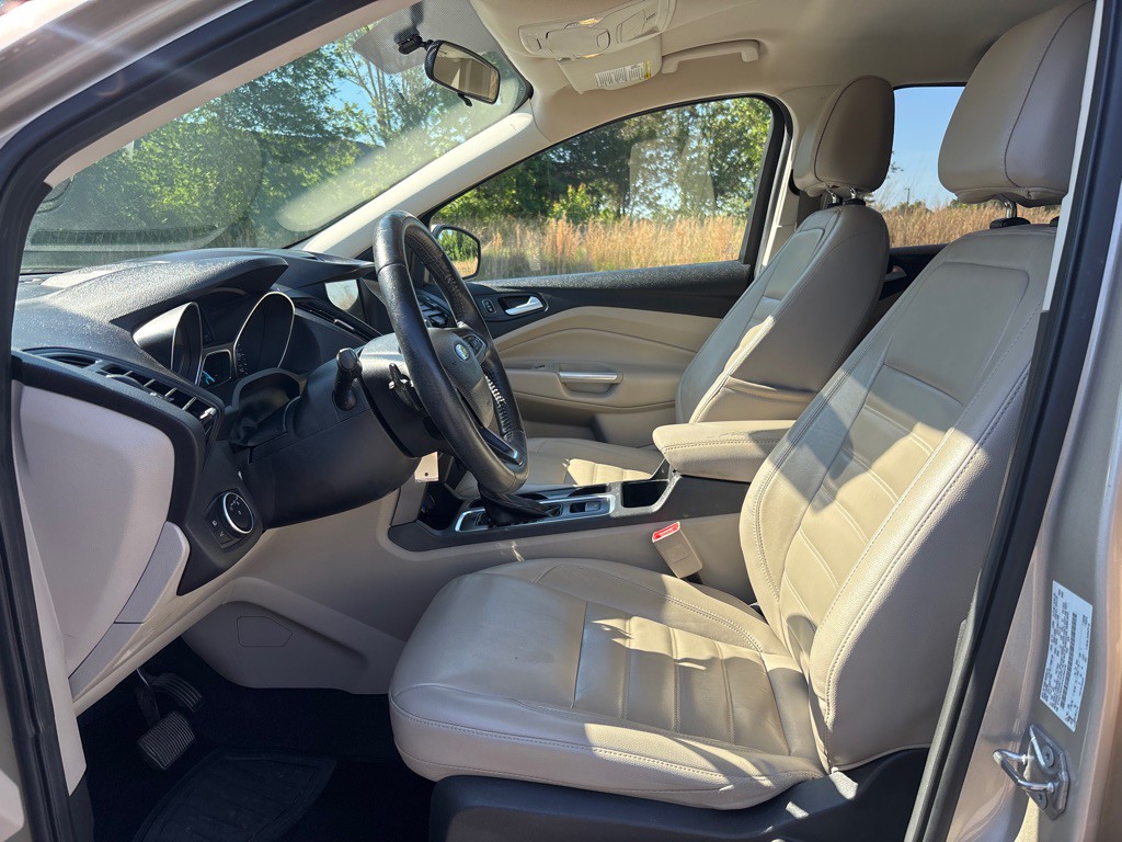 2017 Ford Escape Image 12