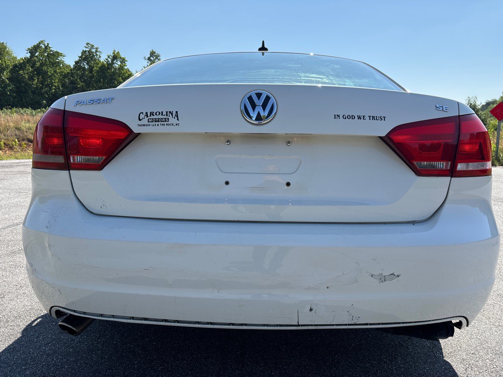 2012 Volkswagen Passat Image 4