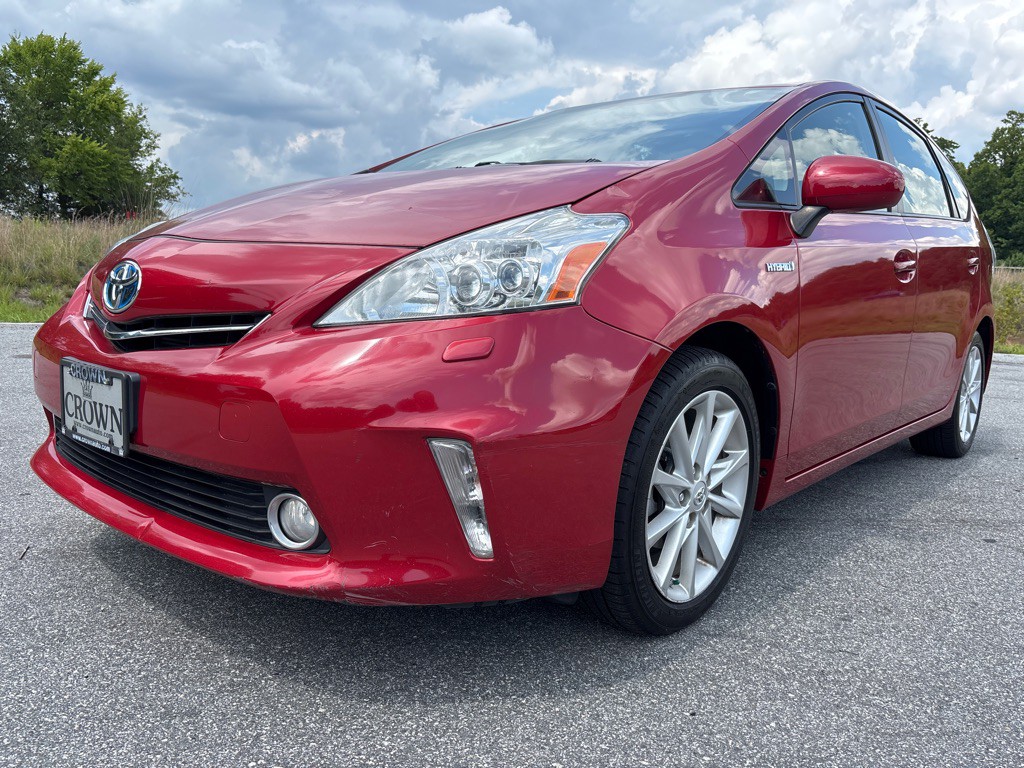 2014 Toyota Prius Image 1
