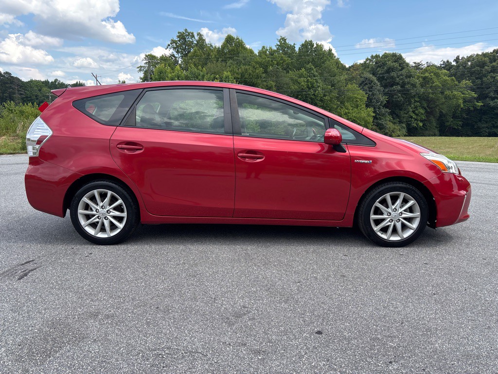 2014 Toyota Prius Image 6