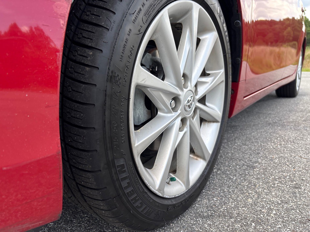 2014 Toyota Prius Image 9