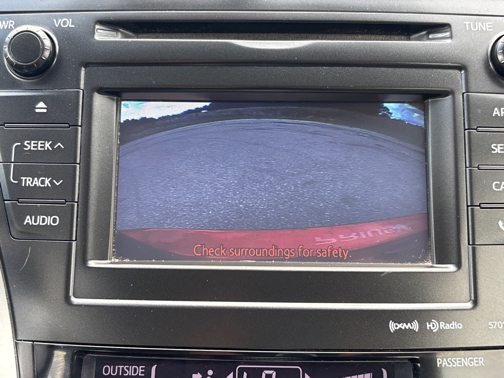 2014 Toyota Prius Image 17