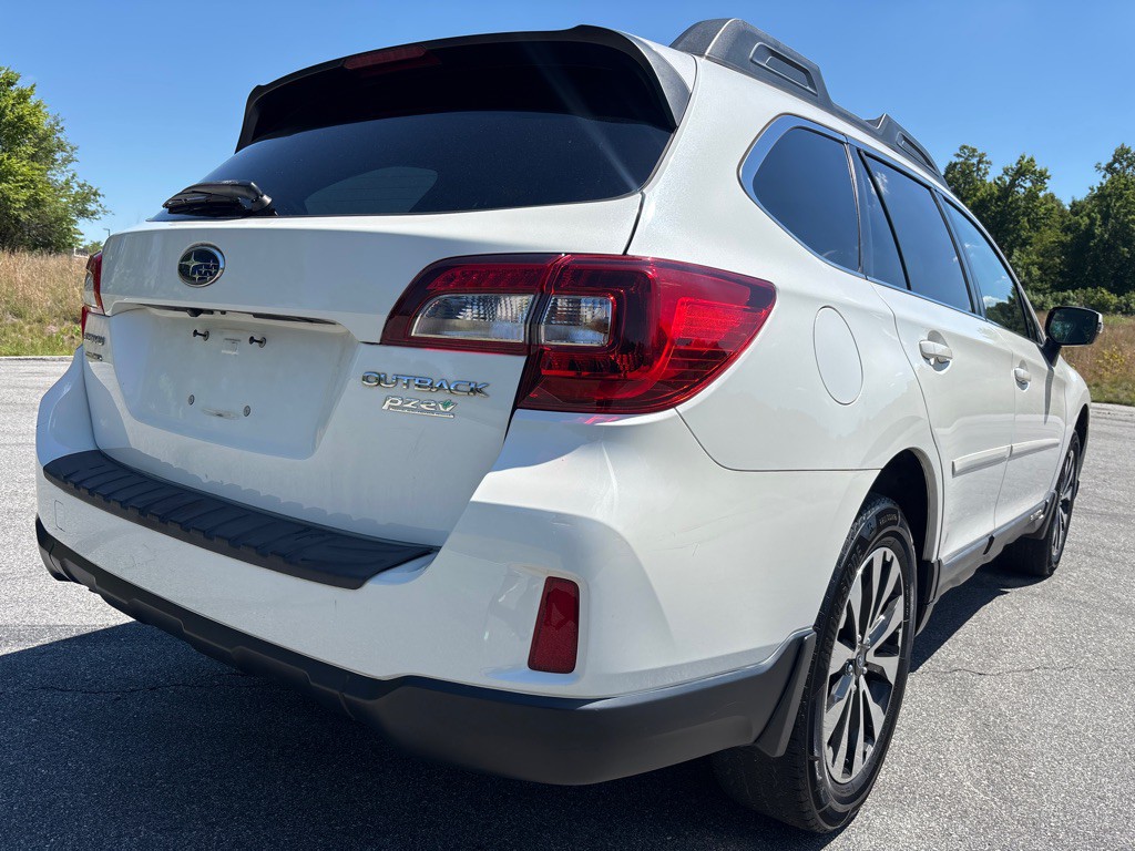 2016 Subaru Outback Image 5