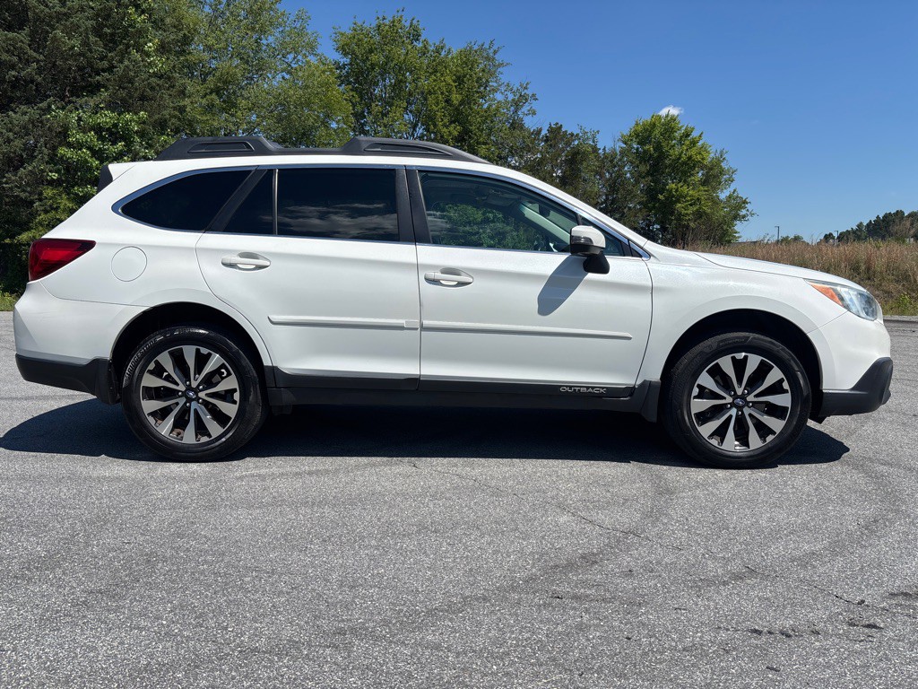 2016 Subaru Outback Image 6