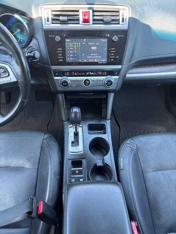2016 Subaru Outback Image 16