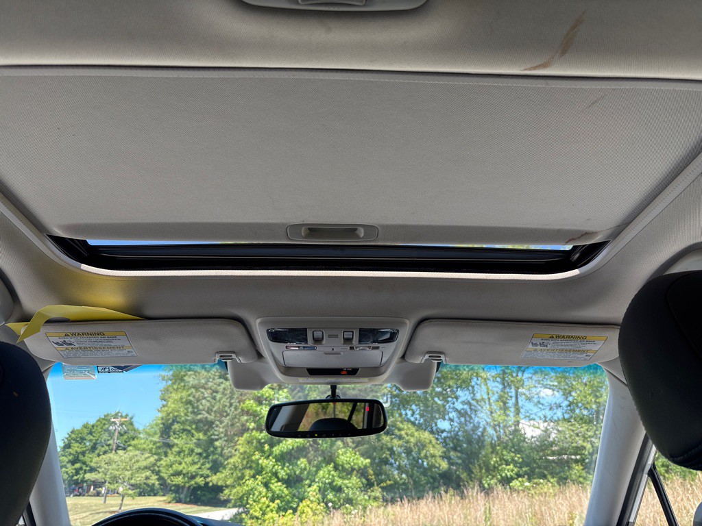 2016 Subaru Outback Image 17