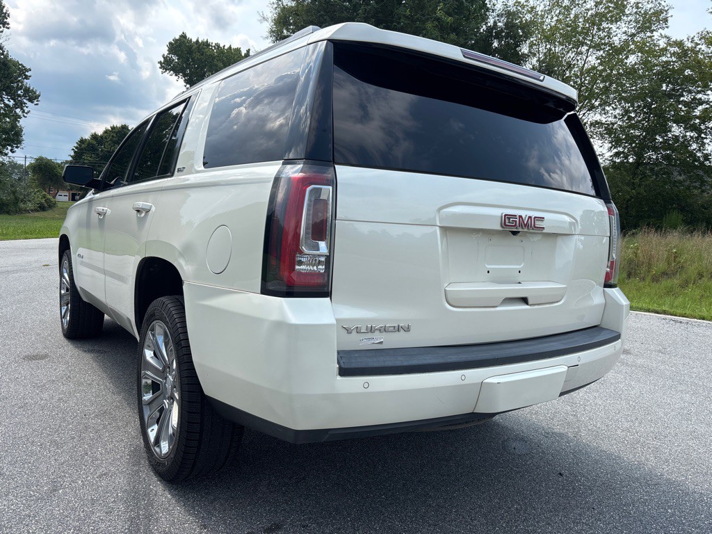 2015 GMC Yukon Image 3