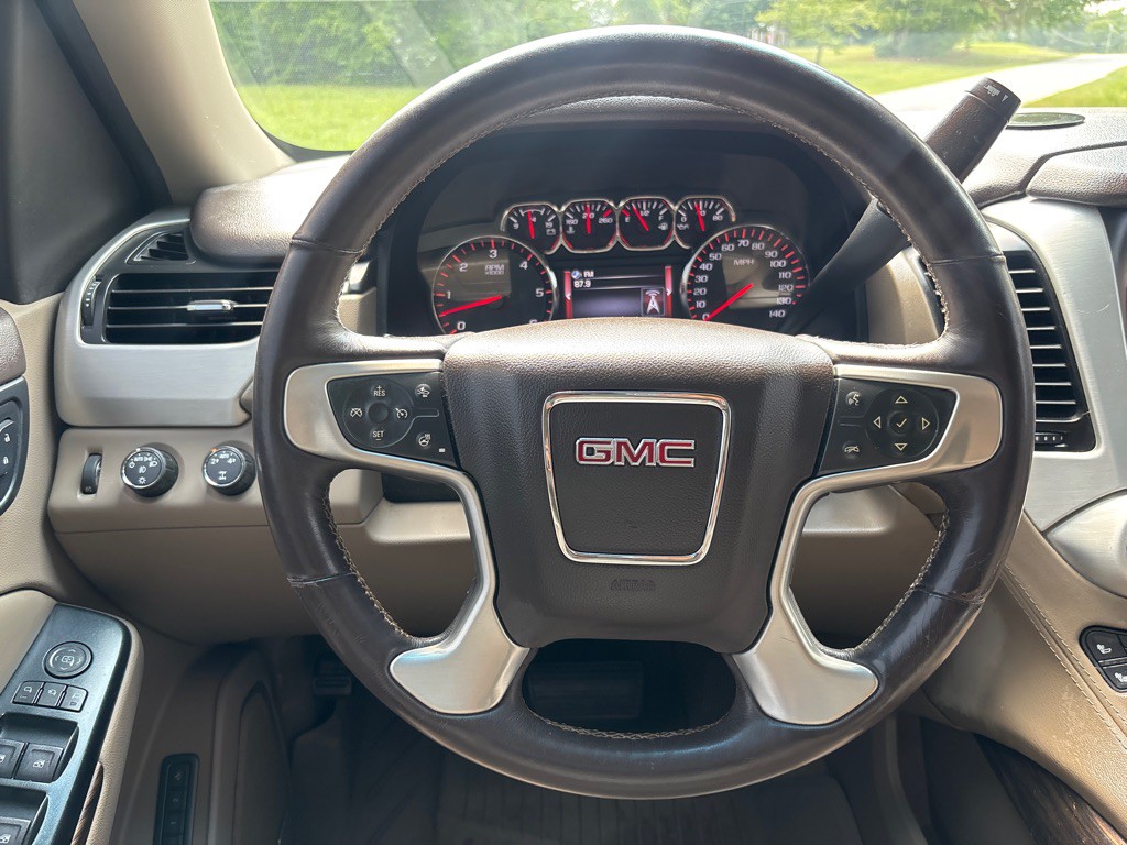 2015 GMC Yukon Image 15