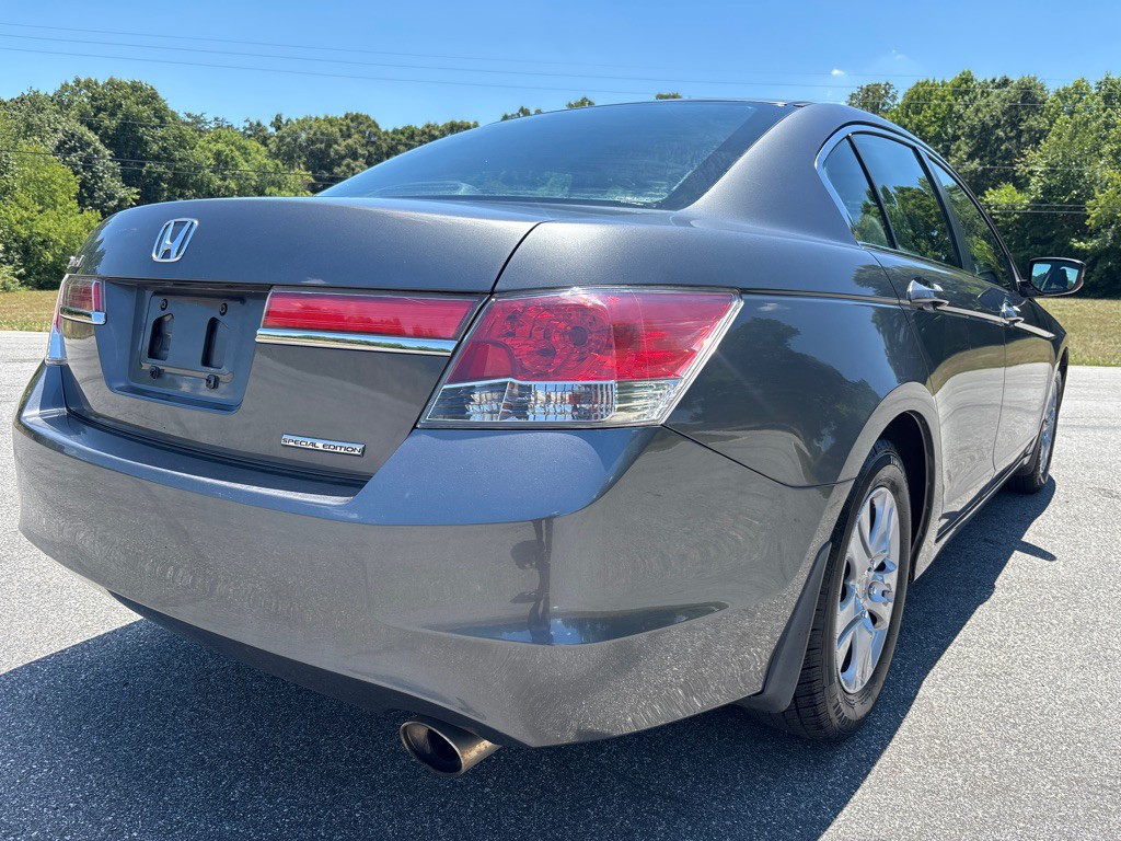 2012 Honda Accord Image 5