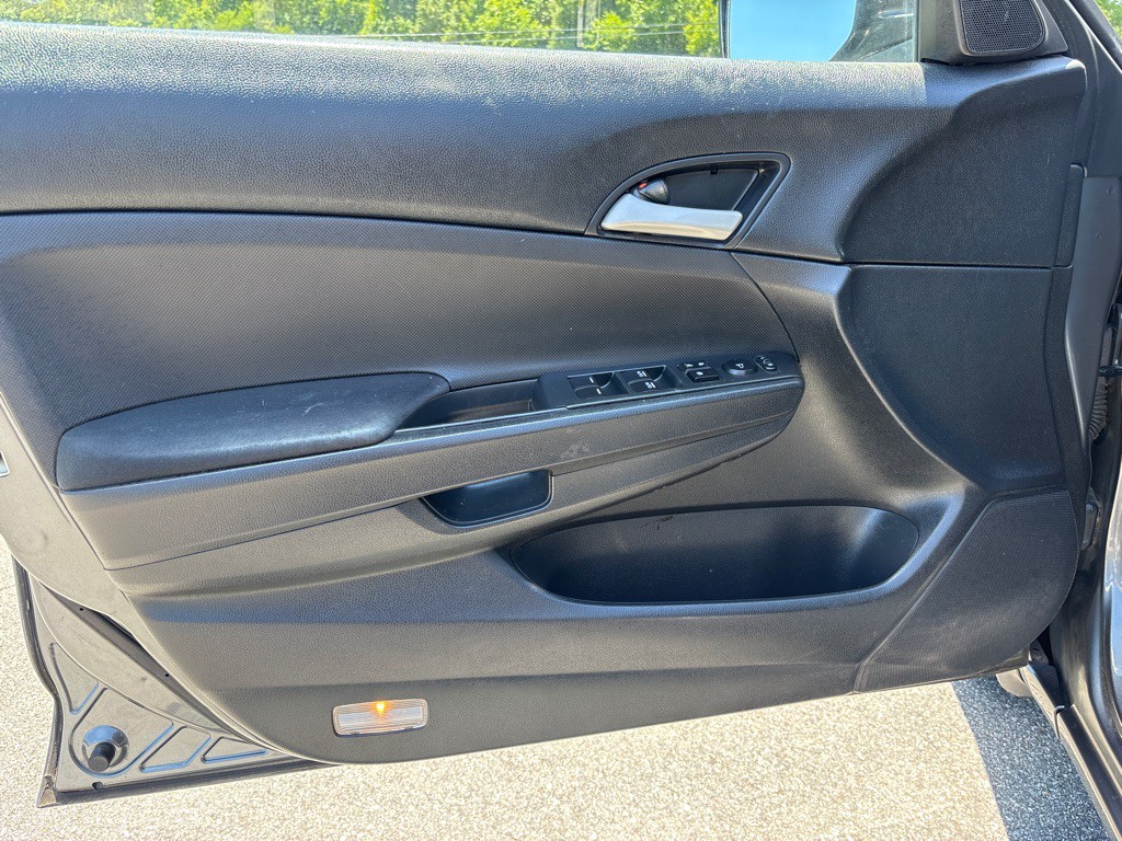 2012 Honda Accord Image 10