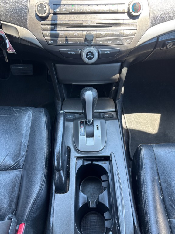 2012 Honda Accord Image 16