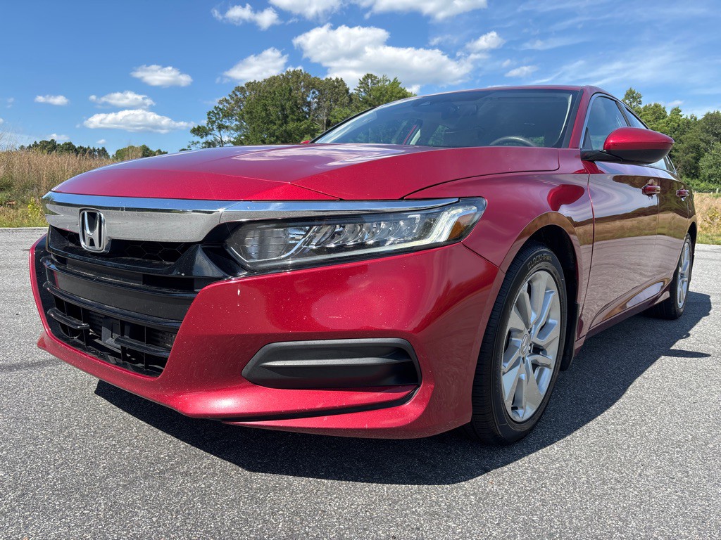 2018 Honda Accord Image 1