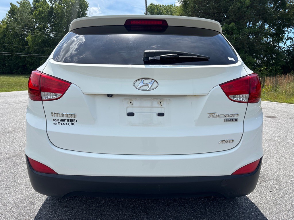 2012 Hyundai Tucson Image 4
