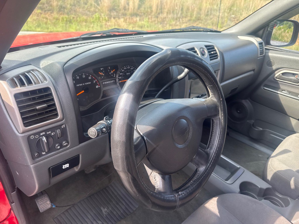 2005 Chevrolet Colorado Image 14