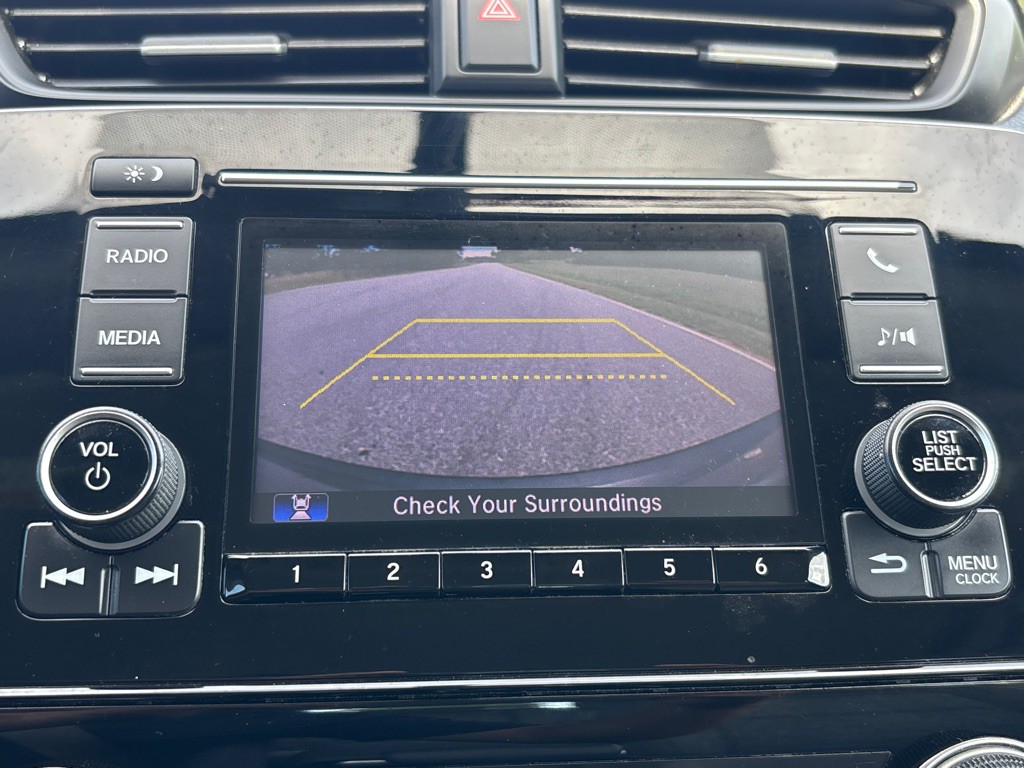 2018 Honda CR-V Image 17