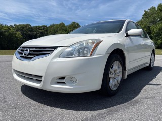 Image for 2010 Nissan Altima BASE ID: 7496411
