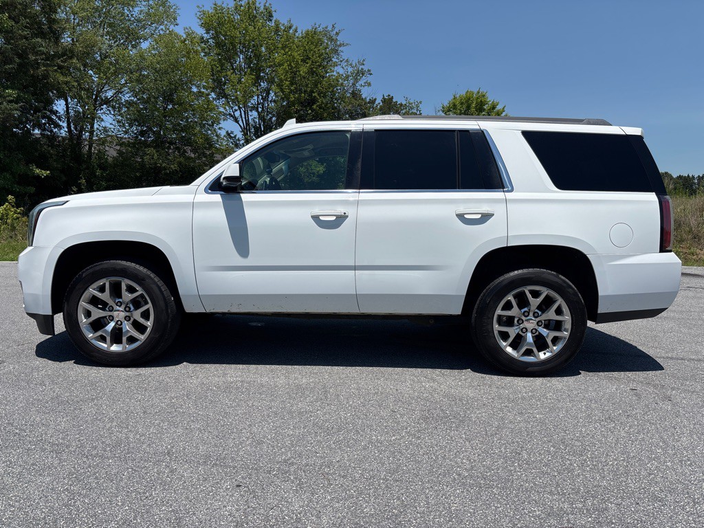 2016 GMC Yukon Image 2