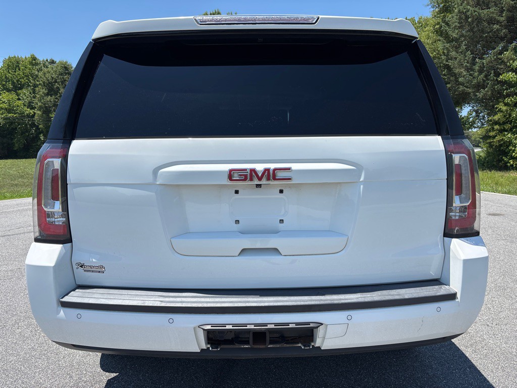 2016 GMC Yukon Image 4
