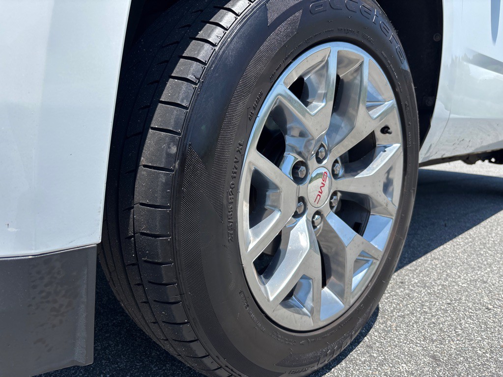 2016 GMC Yukon Image 9